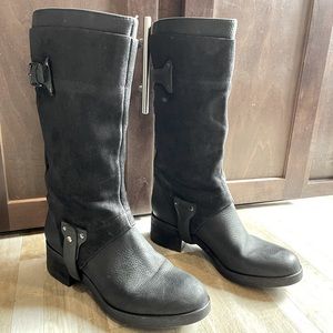 VeraWang US Size 9M Black Leather boots with black chrome hardware